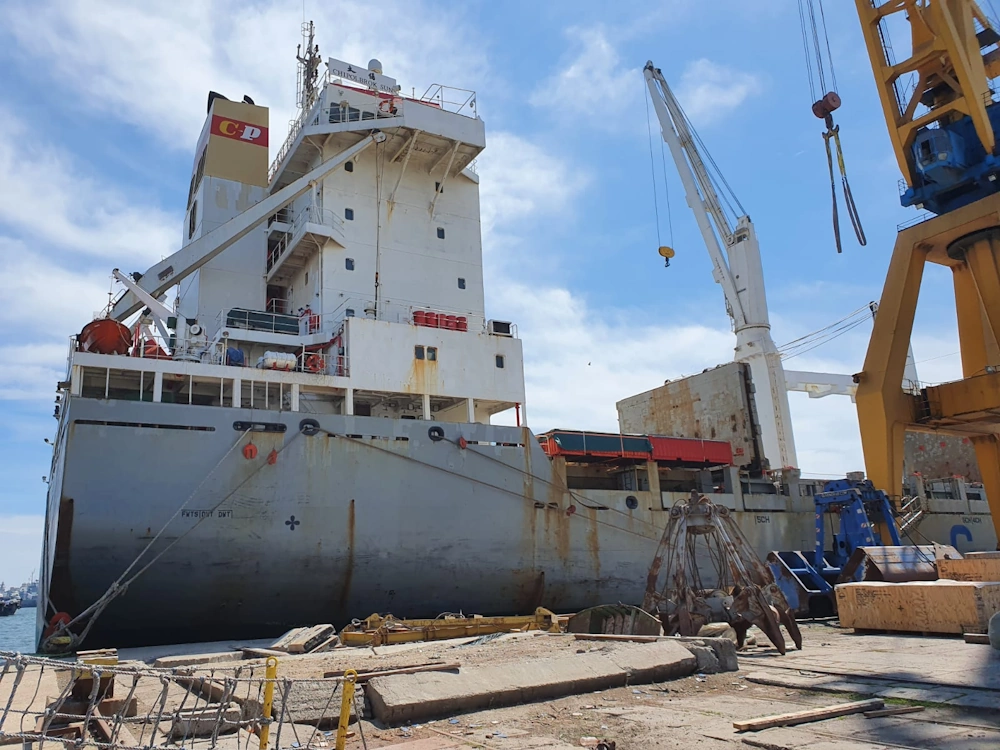 ship chandler